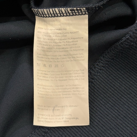 Peloton Elevate Sweatshirt Women Size Medium Blue Logo Pockets Sweatshirt - Picture 11 of 11